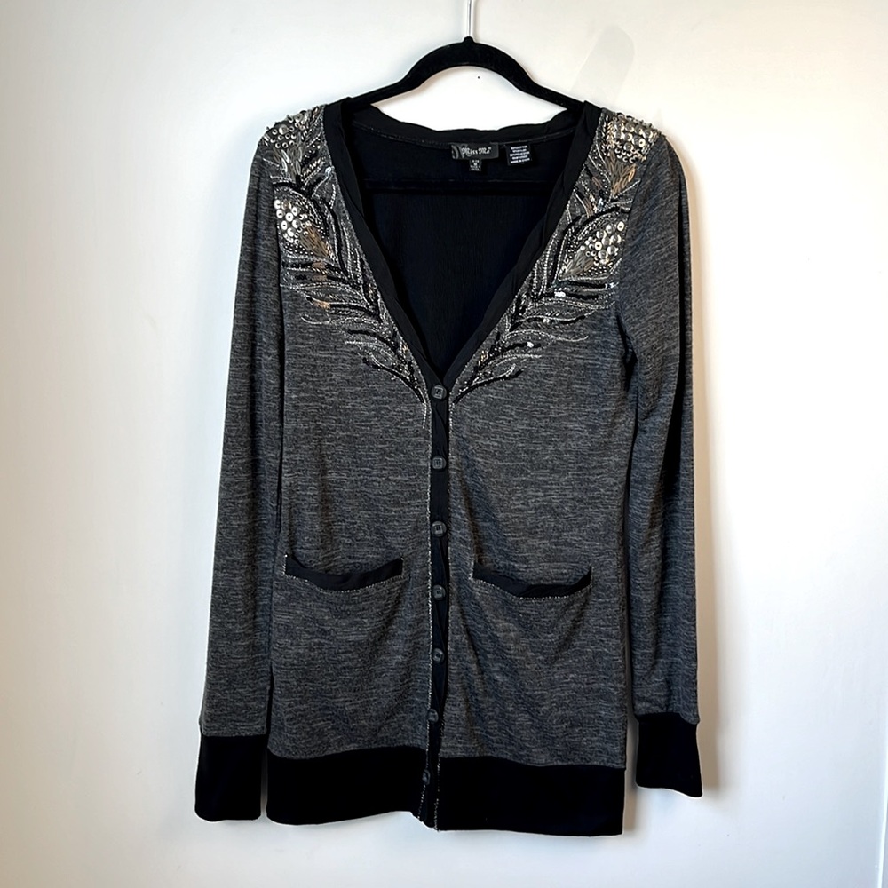 Miss Me Cardigan, Gray & Black, Beaded Shoulder Front & Back Size M.